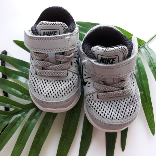 nike baby size 3 shoes