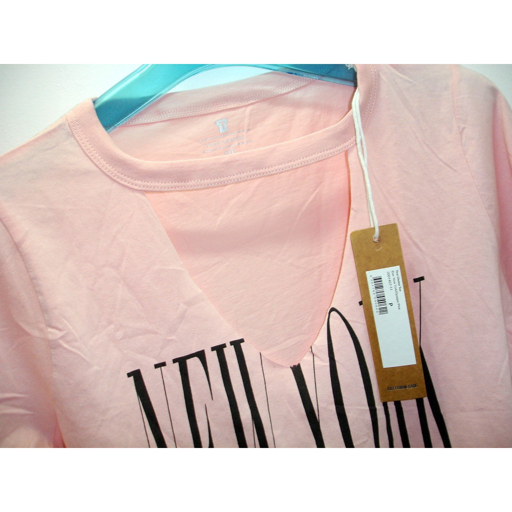 COD Tbar x Cotton On New York Choker Tee (S) Shopee Philippines