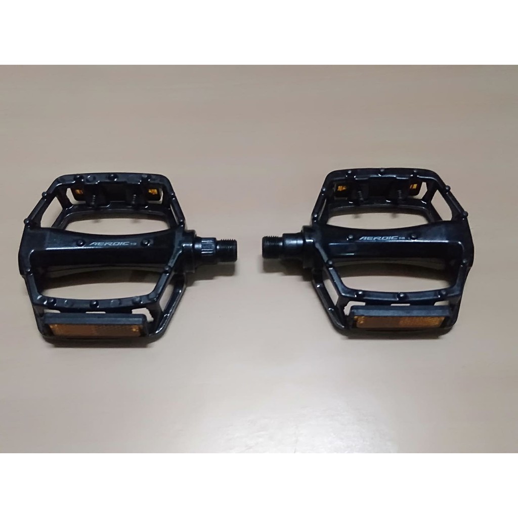 oversized bike pedals