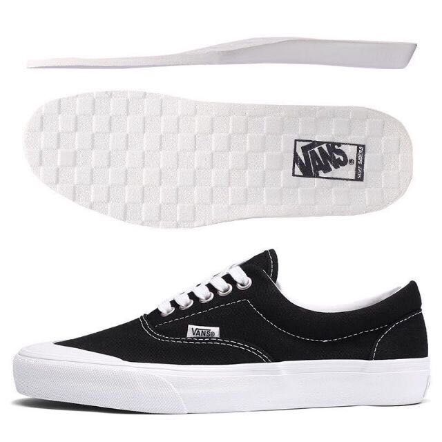 vans era canvas white