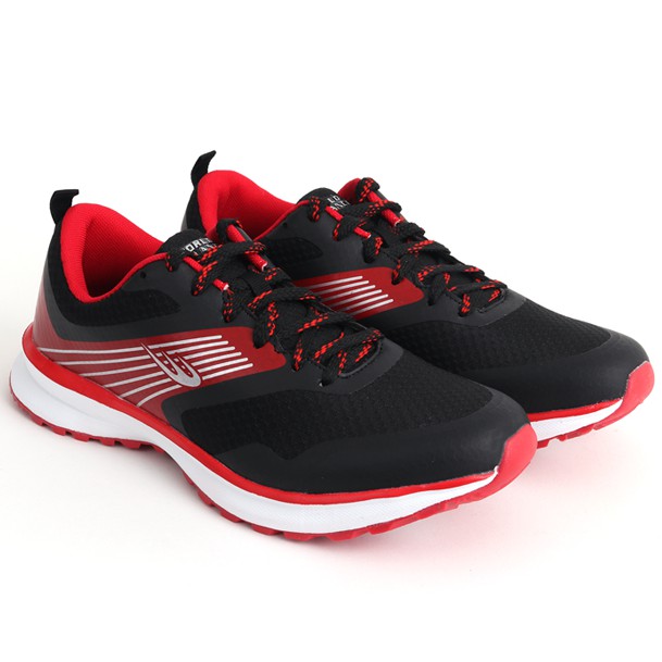 world balance running shoes for men