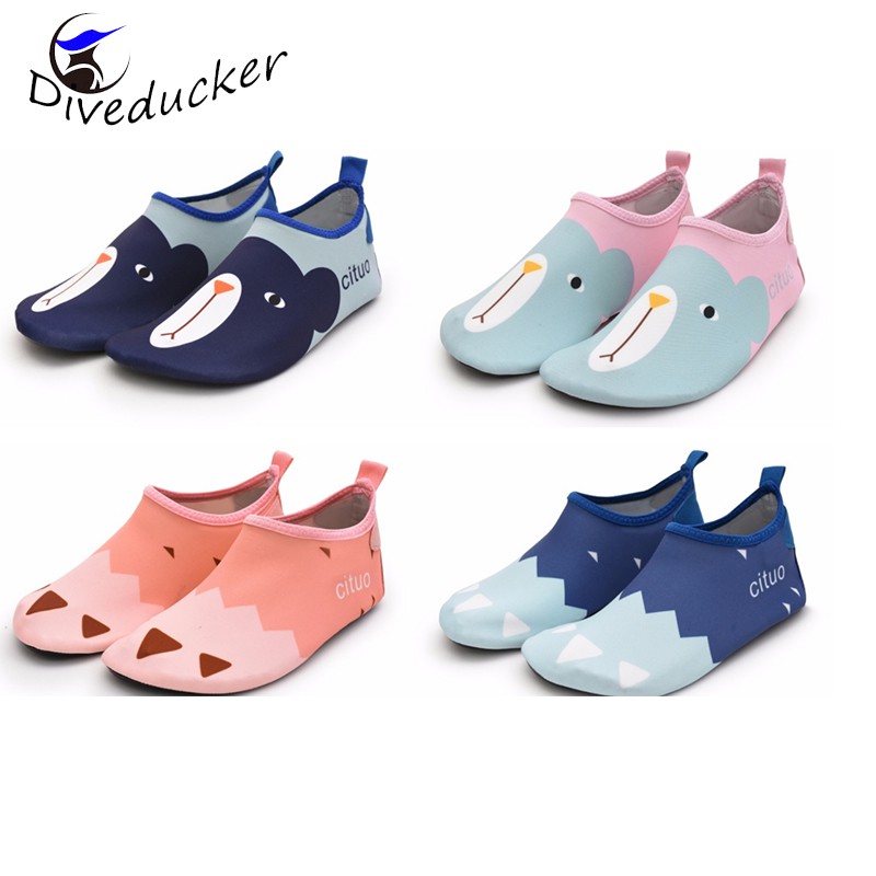 boys beach shoes