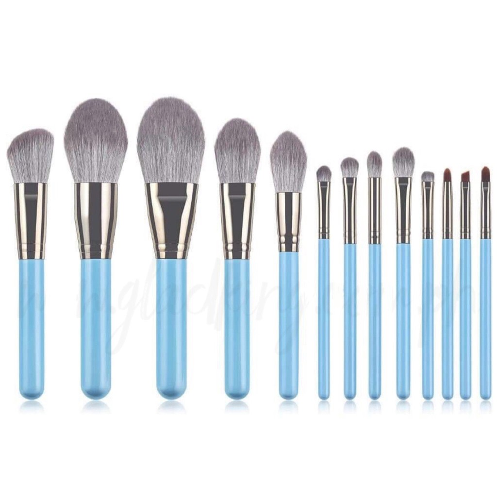 blue makeup brushes