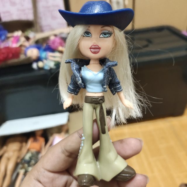 bratz doll hat