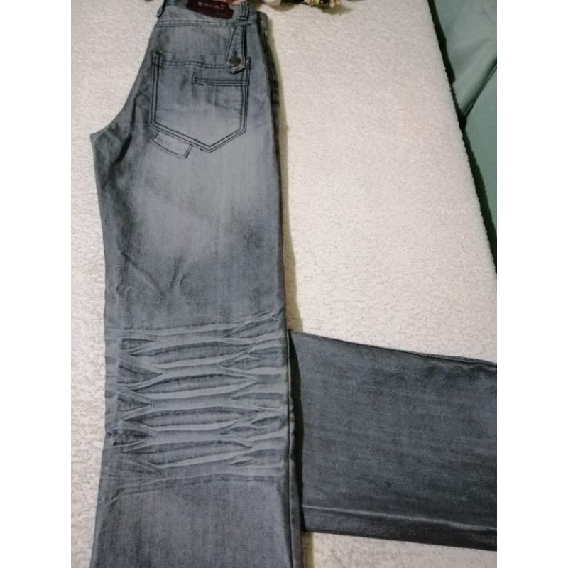 32 by 32 pants mens size