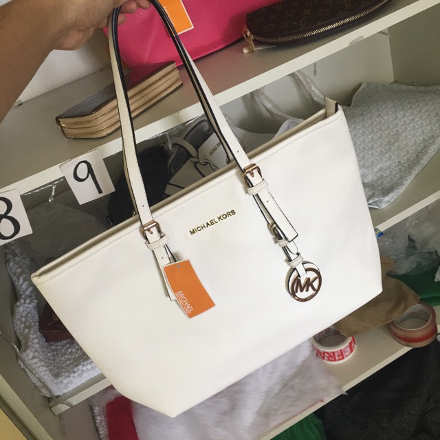 michael kors glossy tote