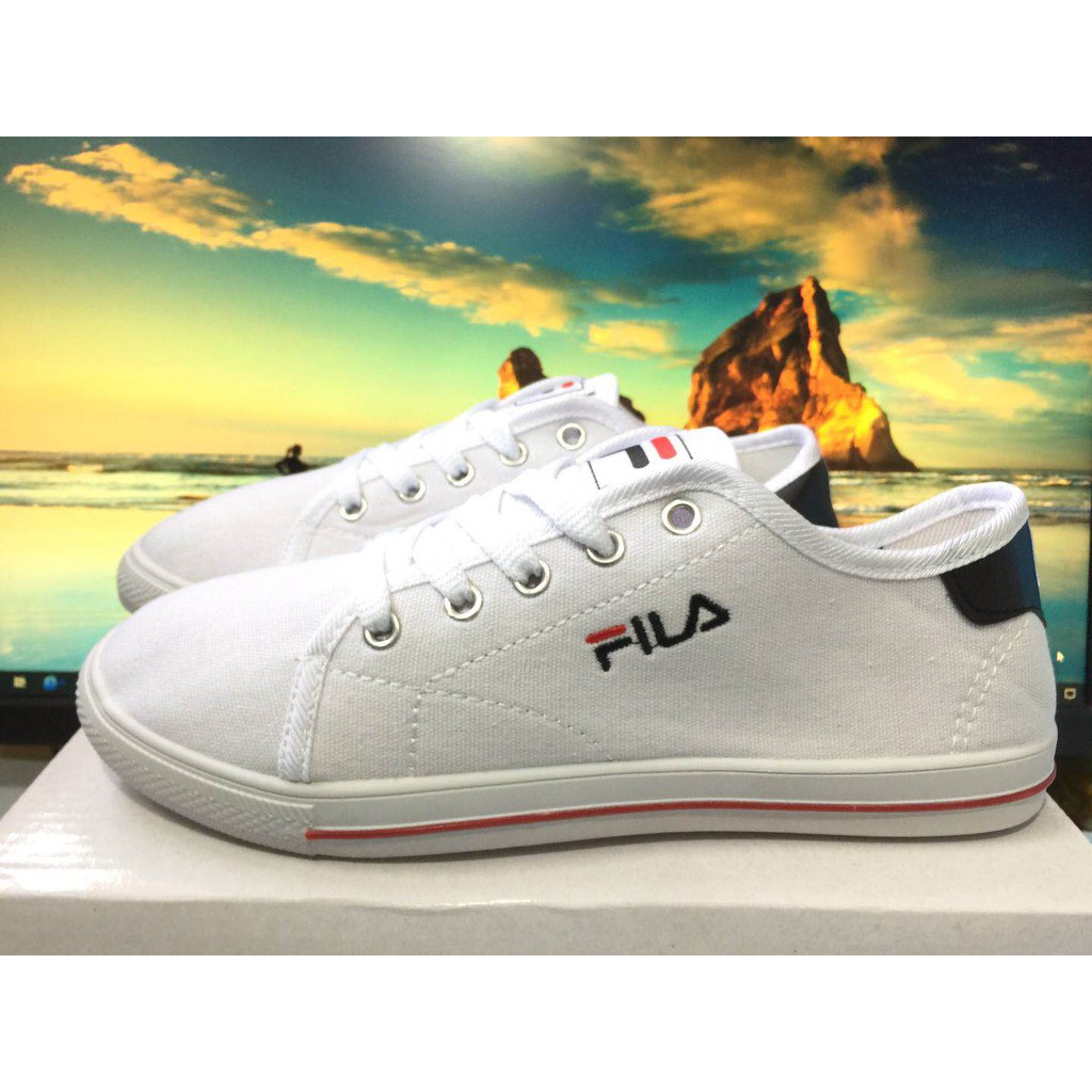 fila canvas sneakers