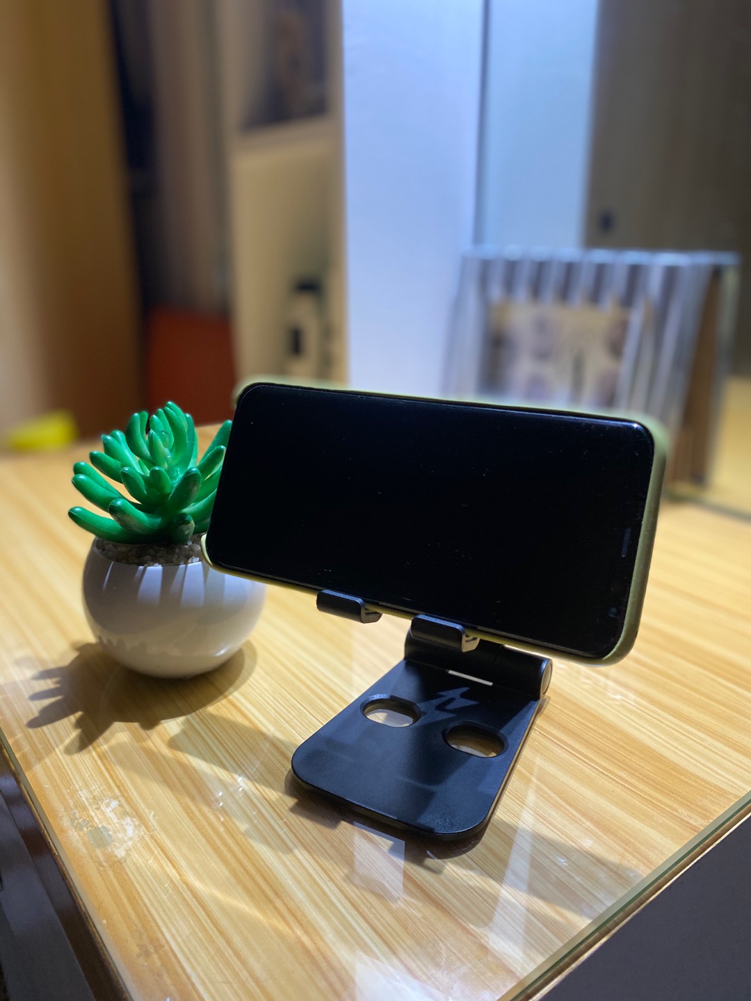 Mobile phone holder / foldable mobile phone holder ( Black ) Shopee
