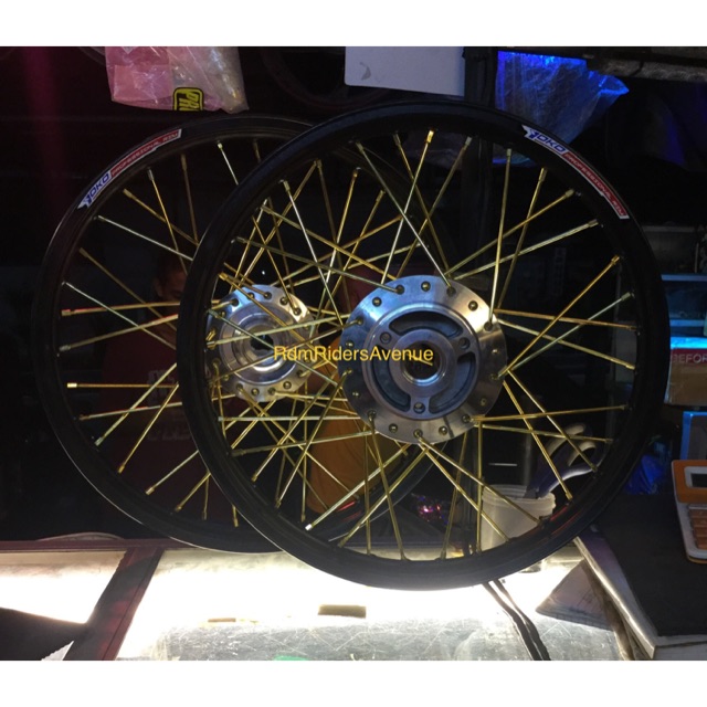 yamaha raider rims