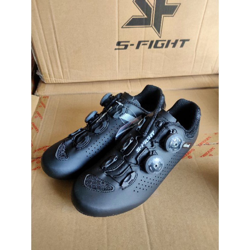 dual cleat cycling shoes