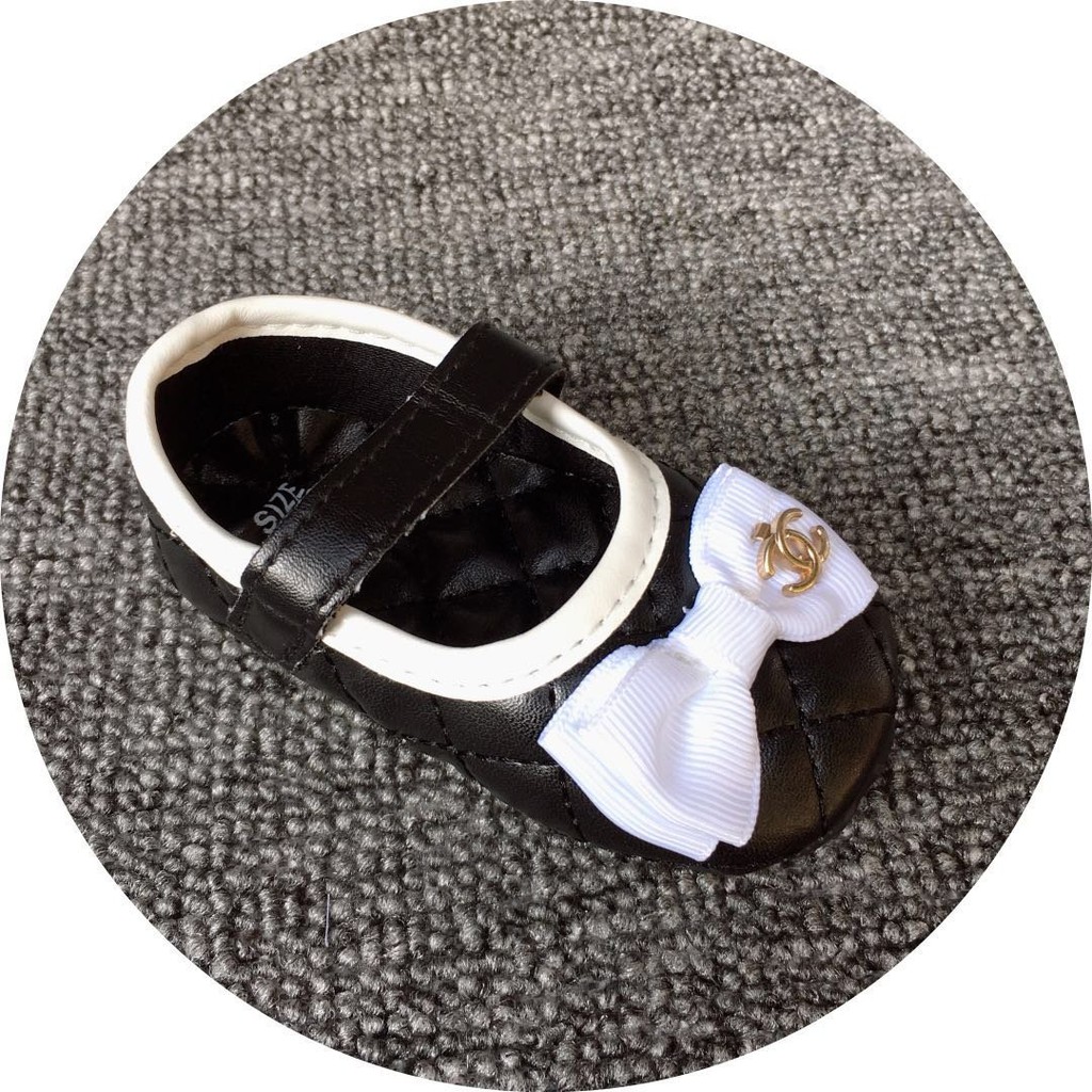 burberry sandals baby