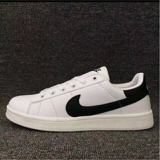 nike low cut sneakers