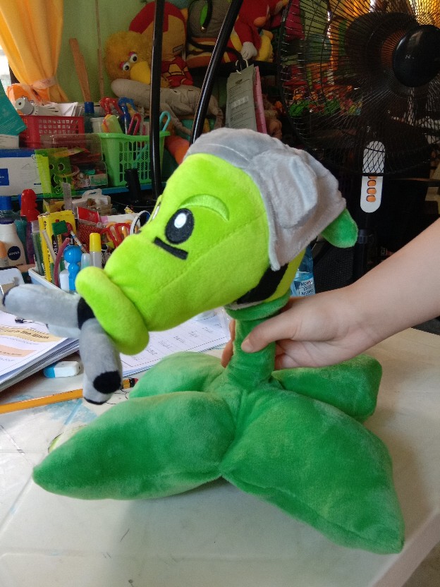 plants vs zombies gatling pea plush