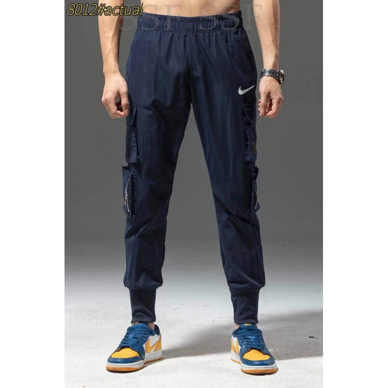 arri nike cargo jogger pants