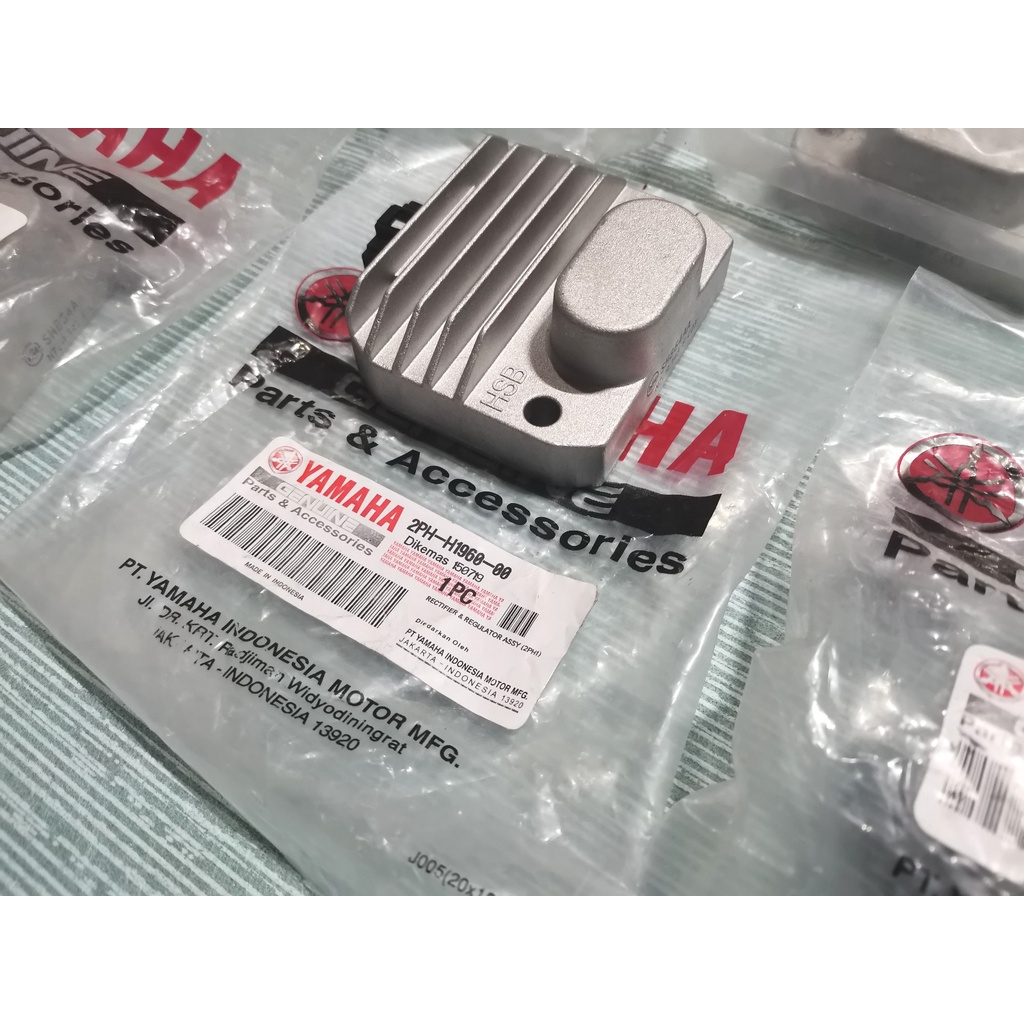 Yamaha Genuine Rectifier and Regulator Mio i 125 (Gen 2 Only Silver