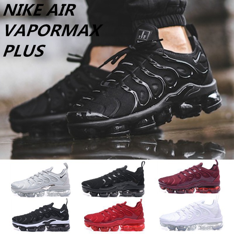 womens vapormax plus black