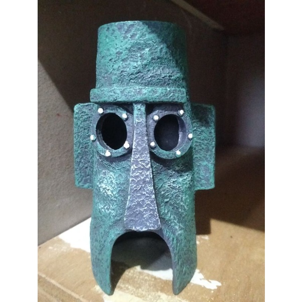 Squid ward house in aquarium #1