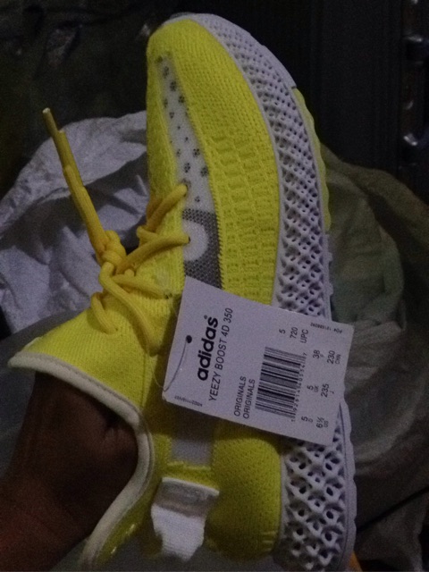 yeezy boost 4d 350