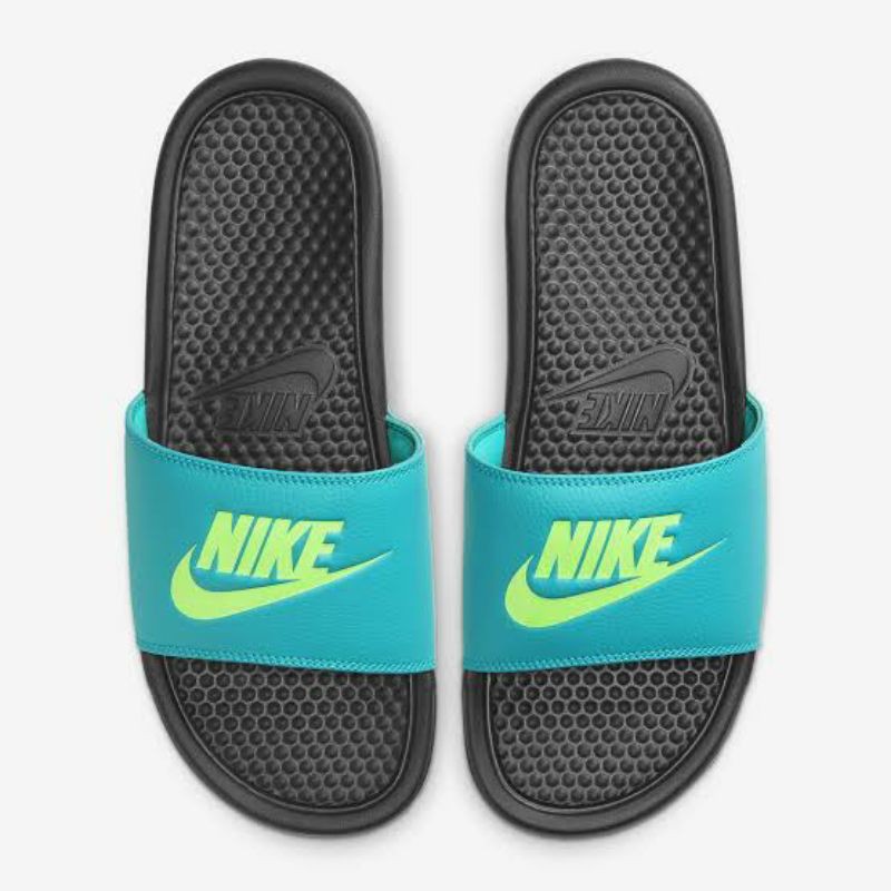 nike mens benassi slides