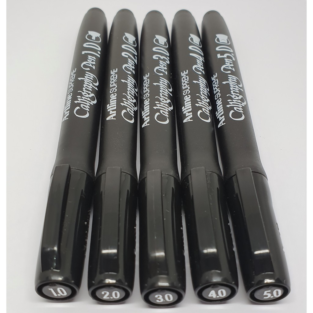 Featured image of post Artline Calligraphy Pen 4.0 / Choice of tip sizes for 1.0, 2.0, 3.0 or 4.0mm lines.