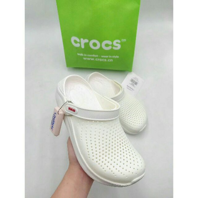 crocs clogs white