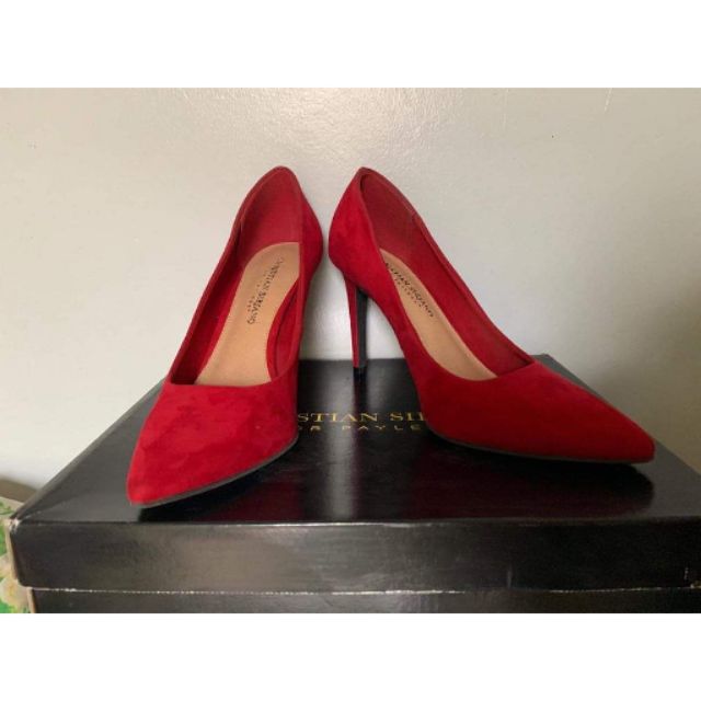 payless red shoes