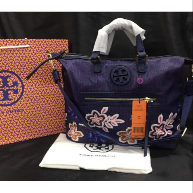 tory burch hand purse