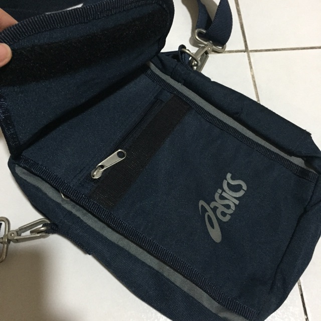 asics sling bag