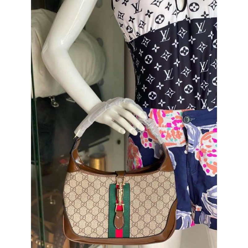gucci hobo sling bag