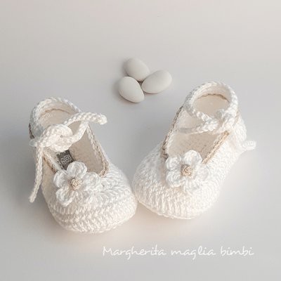 baby white shoes girl