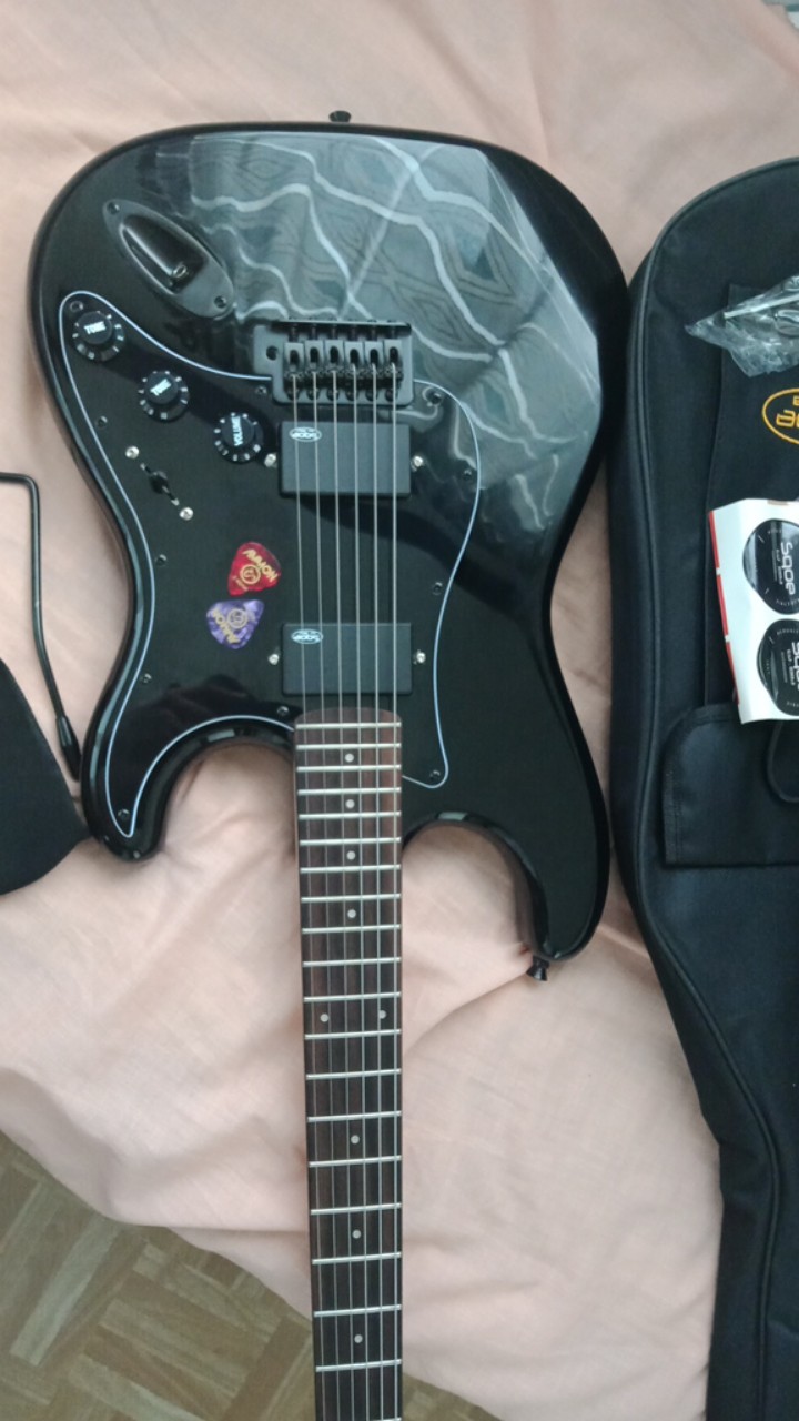 Sqoe Super Stratocaster Electric Guitar (SEST210) Dual Humbucker ...