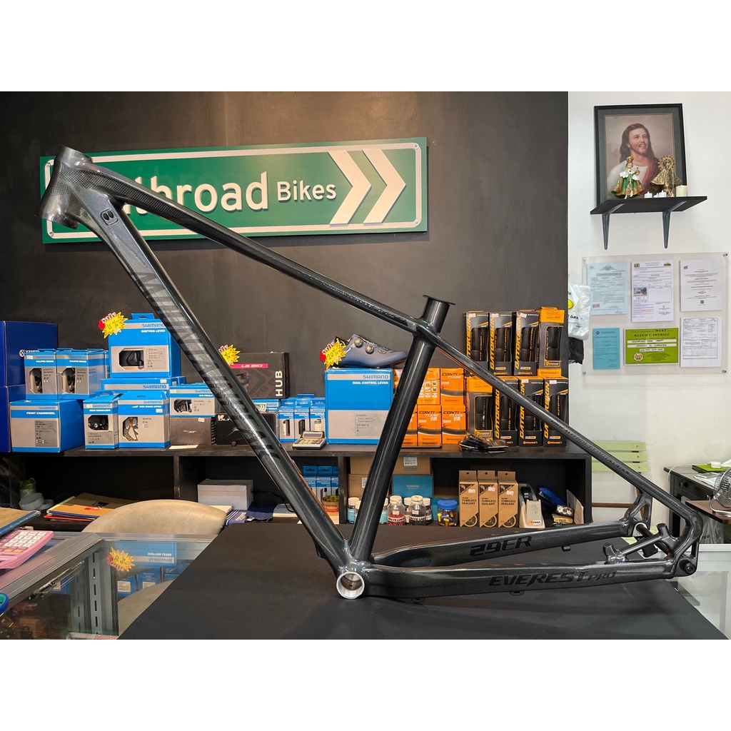 mountain peak everest frame price
