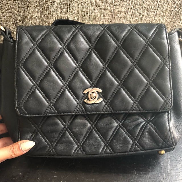 vintage chanel sling bag