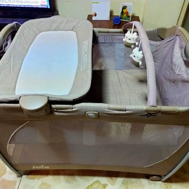 cocoon travel cot