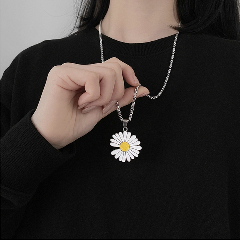 Ltd......... 18K Gold-Plated Stainless Steel Necklace with 7 Small Daisy Flower Zhang Trading Co. 
