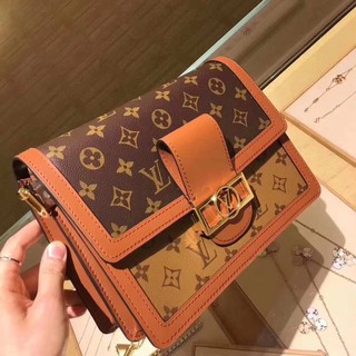 Jenny in France *LV/Louis Vuitton VICTOIRE presbyopic color 