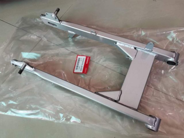 Honda Genuine Swingarm Wave 100 125 Shopee Philippines