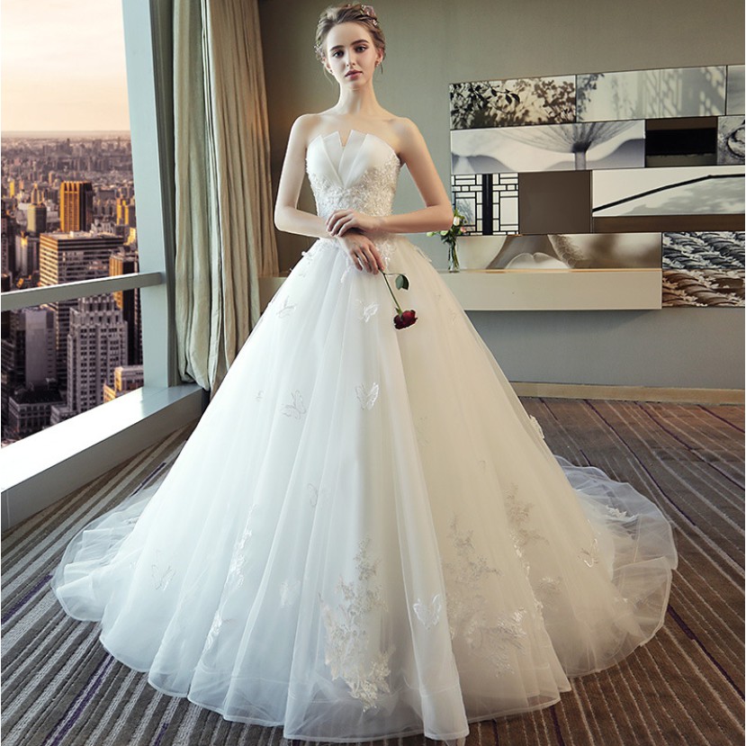 long tail wedding gown