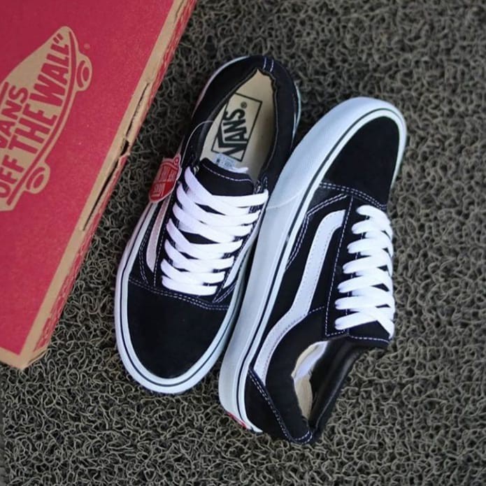 Old School Vans Shoes / Oldschool Premium Authentic Full Black White ...