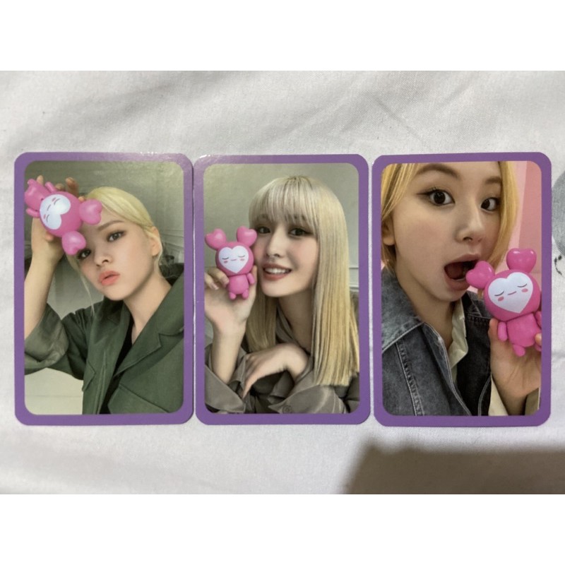 Twice World In A Day Wiad Lovely Plastic Model Jeongyeon Momo Photocards Shopee Philippines