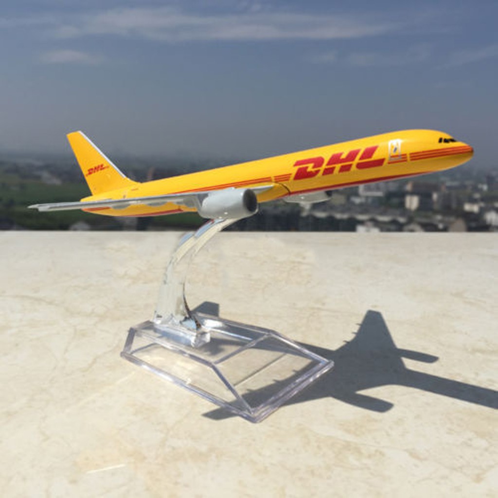 dhl toy plane