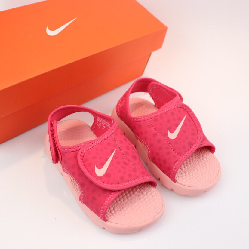 nike kids slip on shoes