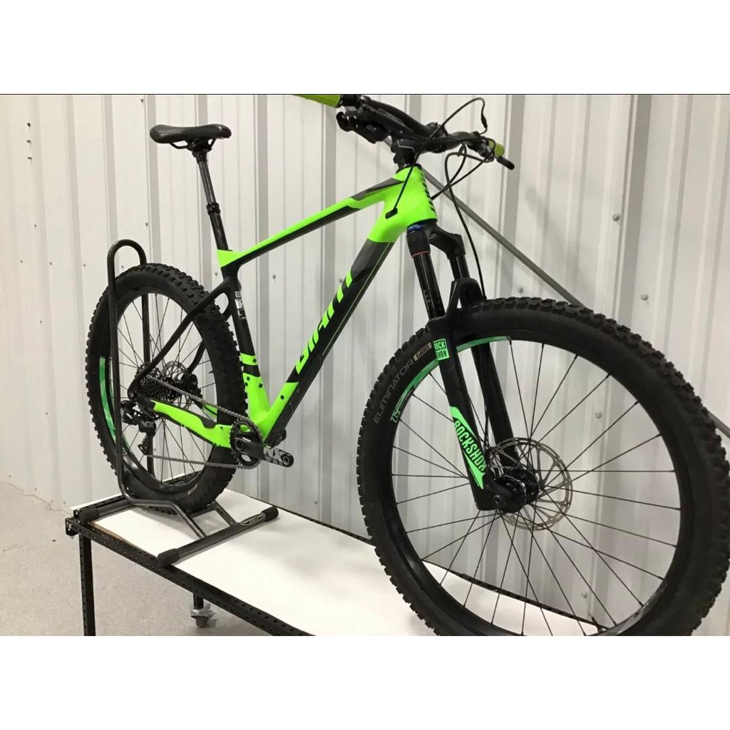 giant xtc carbon 27.5