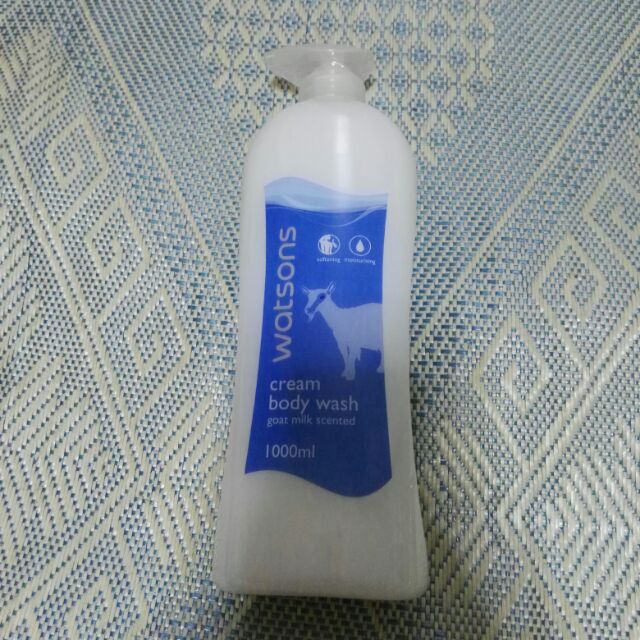 Buy 1 take 1 Watson's cream body wash goat milk scented Shopee
