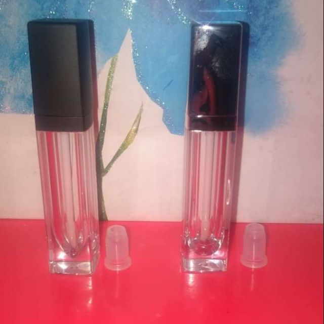 Download 5ml lip gloss rectangular matte and silver cap | Shopee ... Yellowimages Mockups