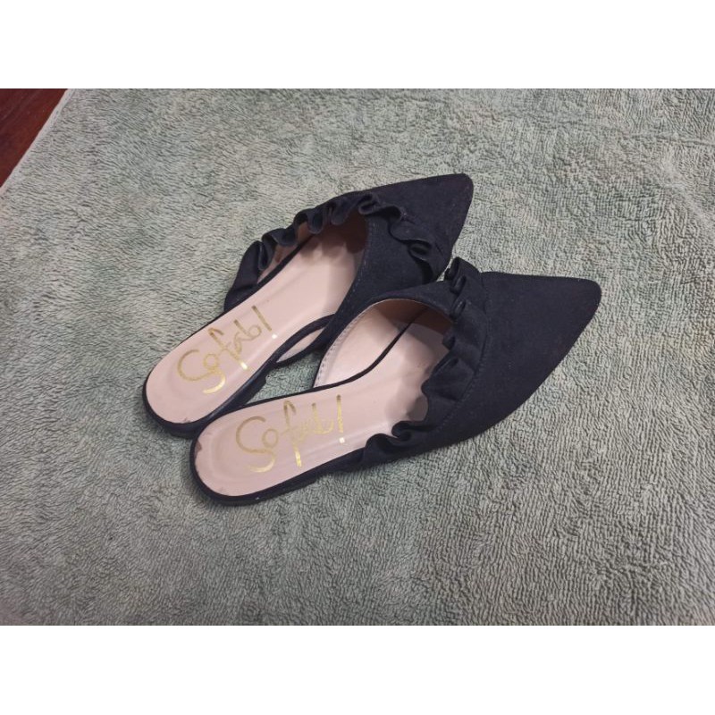sofab flat sandals