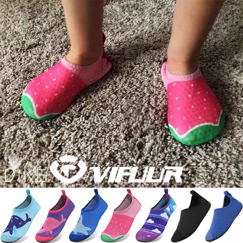 Yiyifash Kids Water Shoes Boys Girls Quick Dry Aqua Socks Barefoot Beach Swim Shoes for Pool Surfing Summer Outdoor Water Sports Shoes 