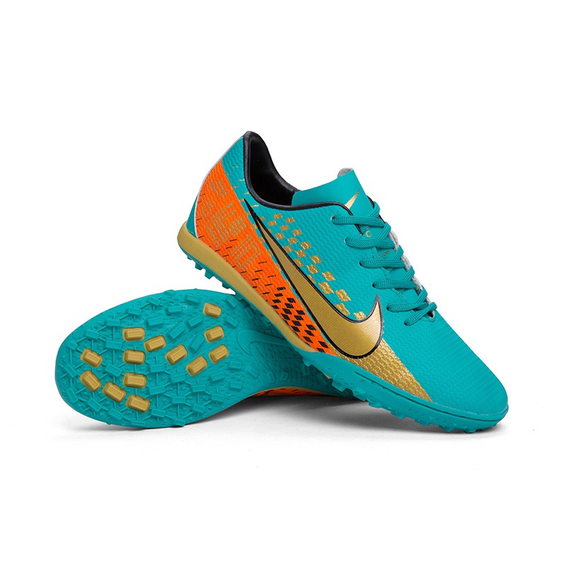 new nike futsal shoes