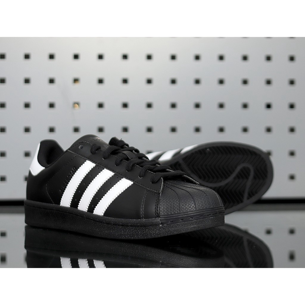 adidas casual shoes for womens