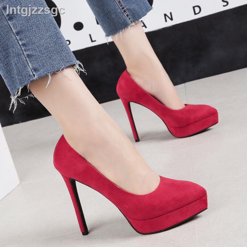 13 cm high heels